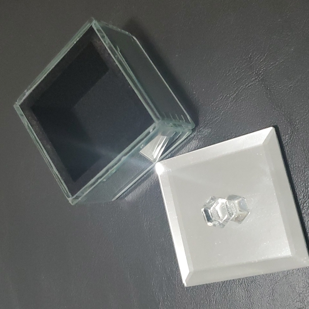 Set of 4 trinket boxes